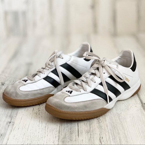 adidas samba tennis shoes